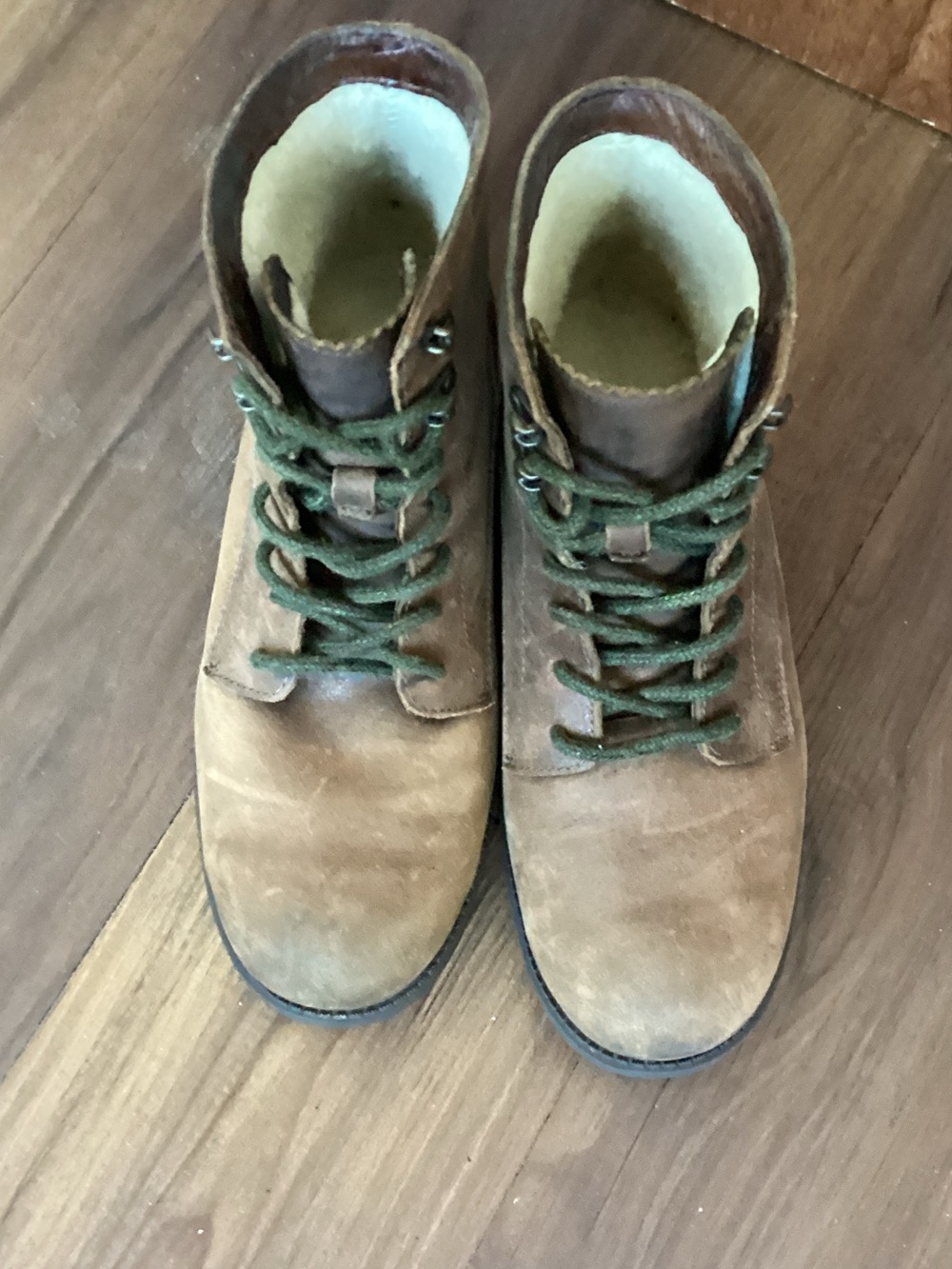 UGG Dnhali Hiker Brown Lace-Up Ankle Boots Green Laces Sz 7.5